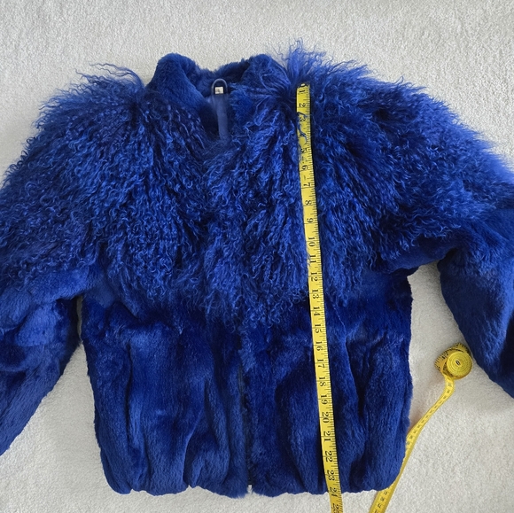 Fur jacket sz Sm - Picture 4 of 16